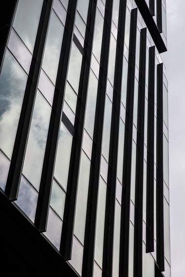 ConceptWall 60 Murs rideaux, HiFinity Coulissants et ConceptSystem 68 Portes - Complexe immobilier Now Bomonti situé à Istanbul, Turquie