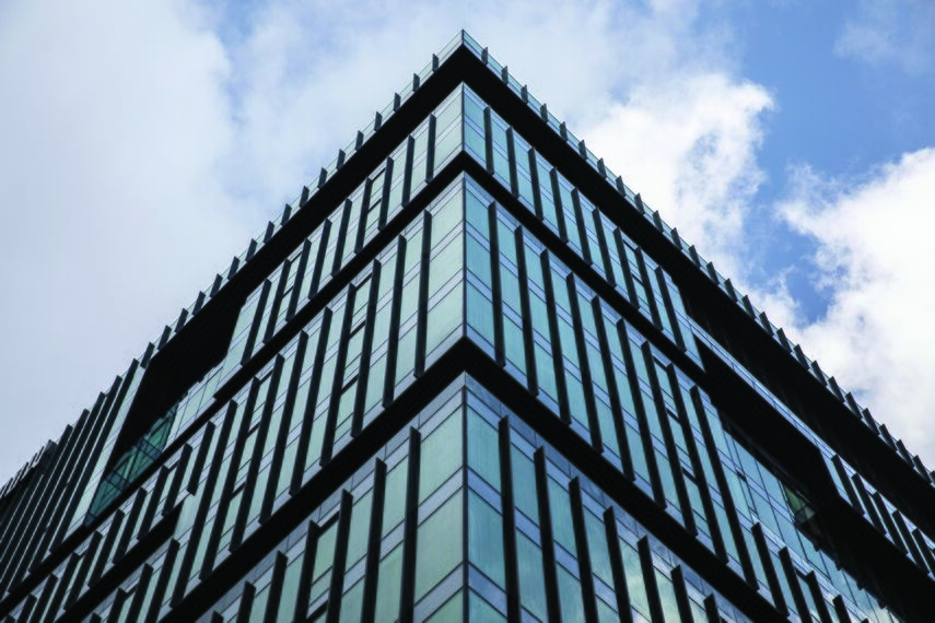 ConceptWall 60 Murs rideaux, HiFinity Coulissants et ConceptSystem 68 Portes - Complexe immobilier Now Bomonti situé à Istanbul, Turquie