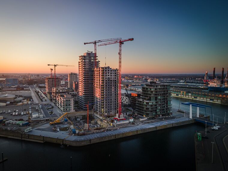 ConceptPatio 155 Coulissants, MasterLine 8 Fenêtres et MasterLine 8 HI Fenêtres - Ensor Tower situé à Oostende, Belgique