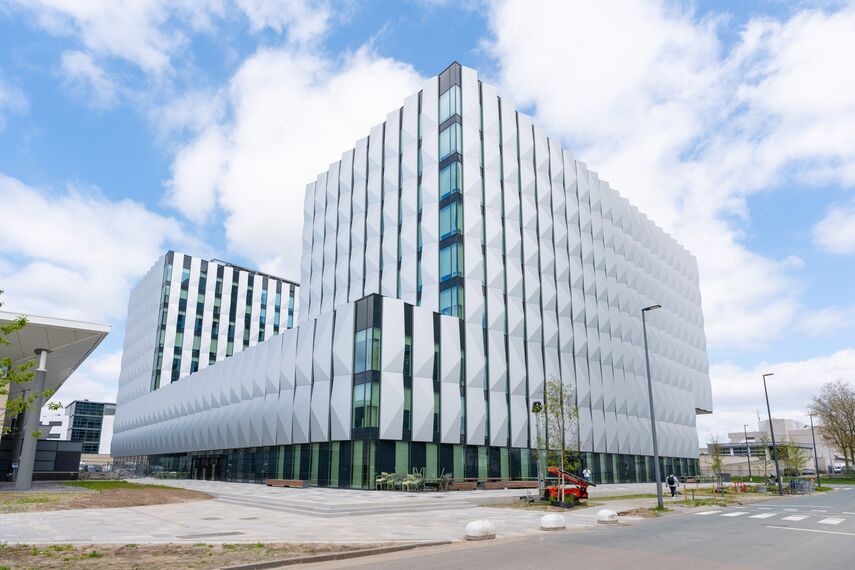 CW 65-EF Murs rideaux - ASML Building 3 situé à Veldhoven, les Pays-Bas