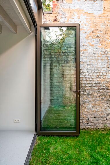 Woning met MasterLine 8 raam