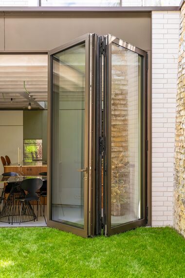 Woning met MasterLine 8 raam