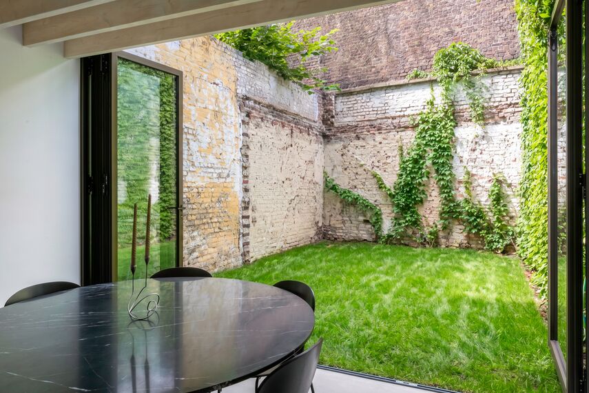 Woning met MasterLine 8 raam