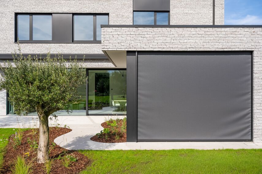 Moderne woning met aluminium ramen