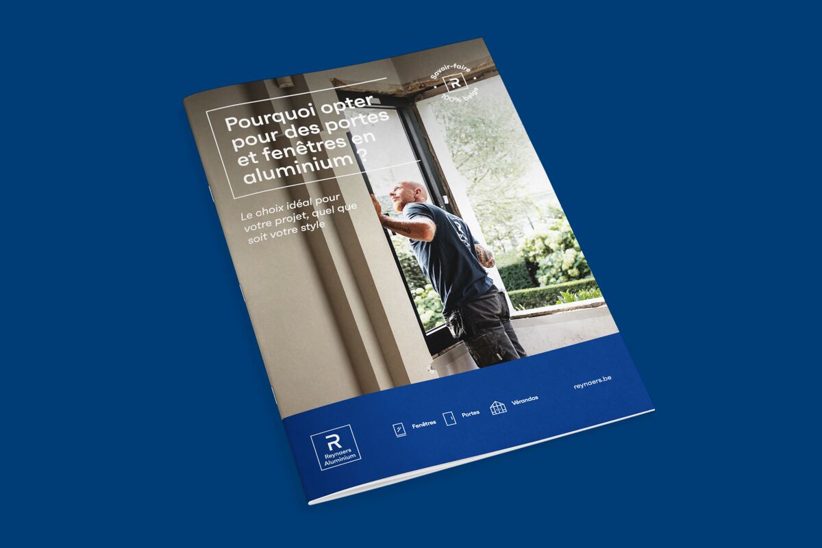 Mockup brochure Rénover avec l'aluminium