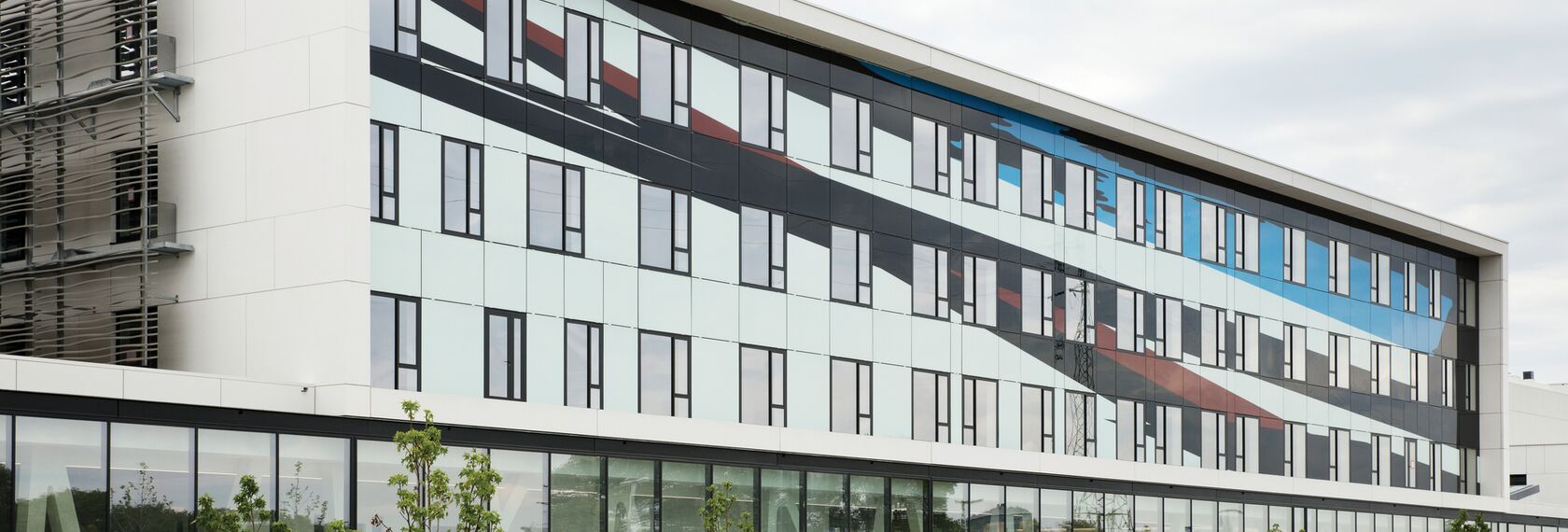 ConceptSystem 77 Fenêtres, CS 77 Fire Proof Fenêtres et BriseSoleil 100 Brise Soleil - Hôpital AZ Sint-Maarten à Malines situé à Mechelen, Belgique