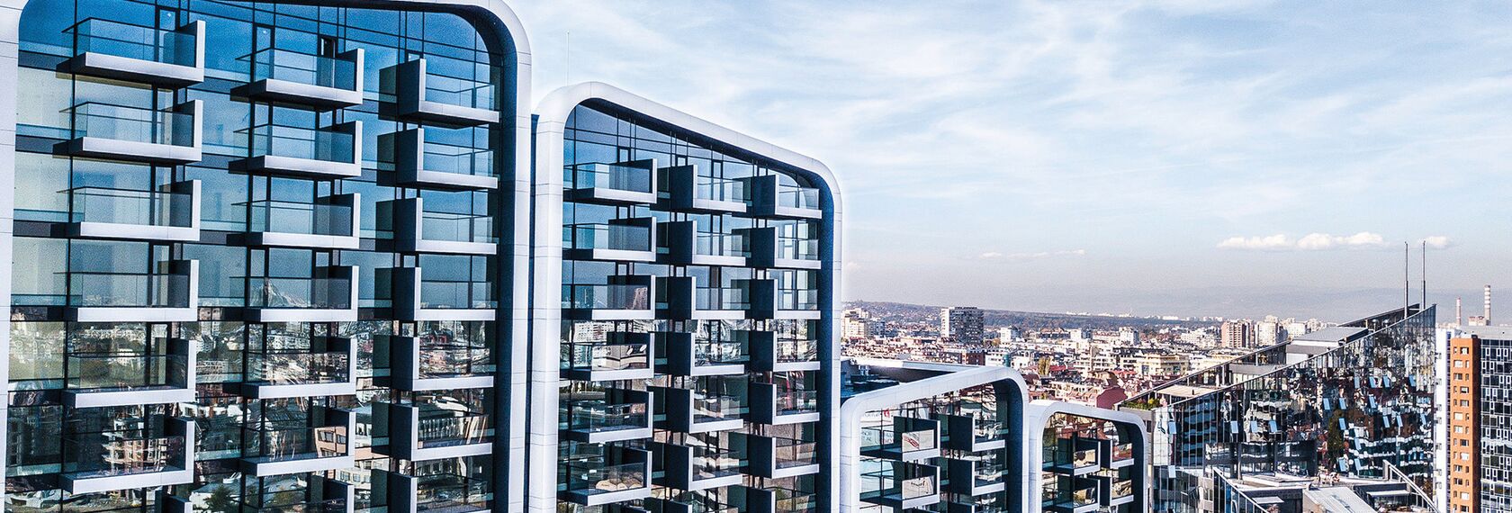ConceptWall 50 Murs rideaux et ConceptSystem 77 Fenêtres - Complexe immobilier A3 - Advanced Architecture Apartments : Source d'inspiration situé à Sofia, Bulgarije