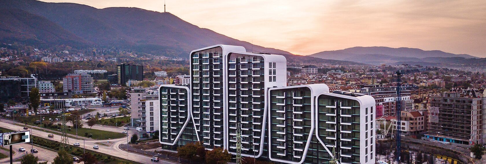ConceptWall 50 Murs rideaux et ConceptSystem 77 Fenêtres - Complexe immobilier A3 - Advanced Architecture Apartments : Source d'inspiration situé à Sofia, Bulgarije