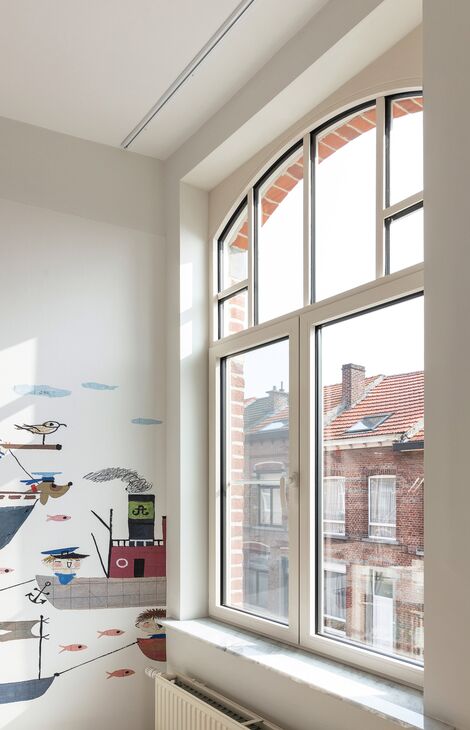 Reynaers Aluminium raam met kruishouten