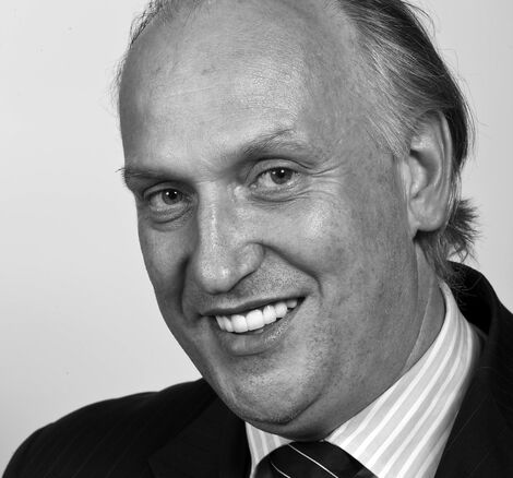 ConceptSystem 77 Ramen en ConceptWall 50 Glasgevels - Office building Barco One Campus gelegen in Kortrijk, België